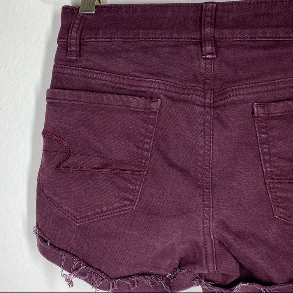 American Eagle Outfitters Hi Rise Shortie Cut Off Shorts Burgundy Plum Size 00 - Picture 5 of 10